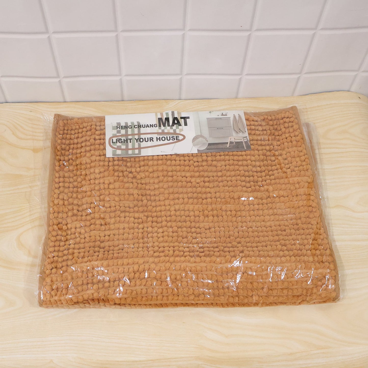 Durable anti slip microfibre mat for home flooring