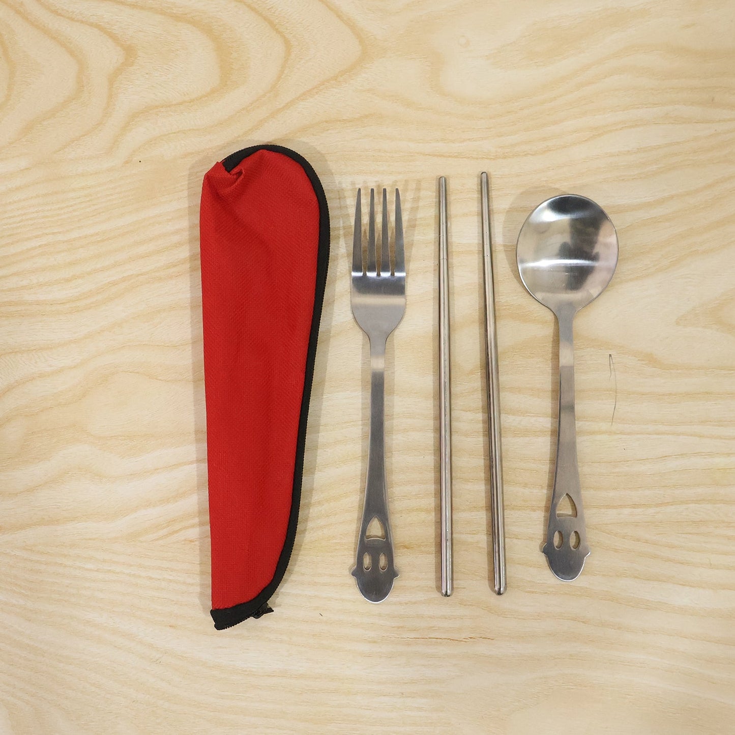 Reusable cutlery set for lunch, camping and outings