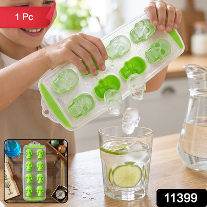 Skull shape ice cube tray with 8 grids and lid