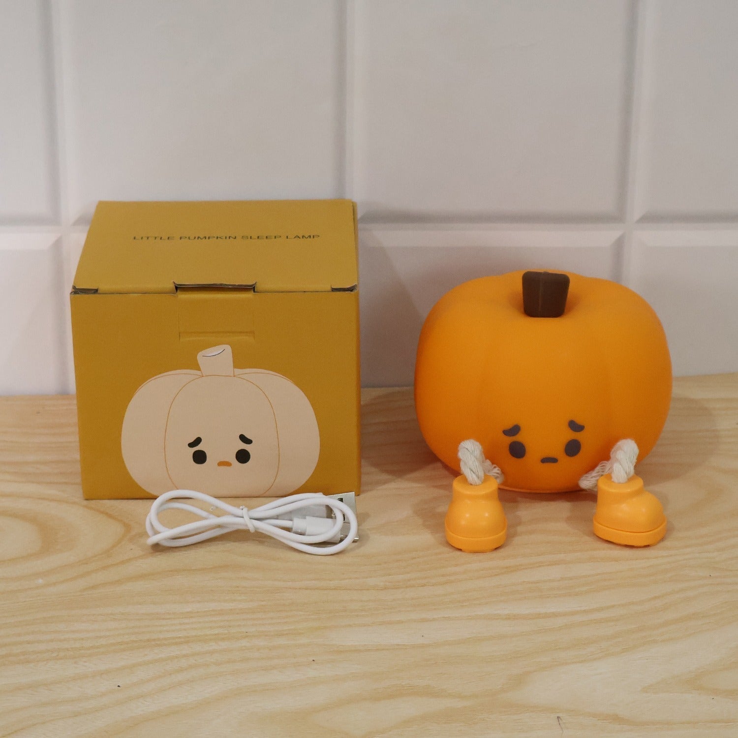 Silicone pumpkin night light live use