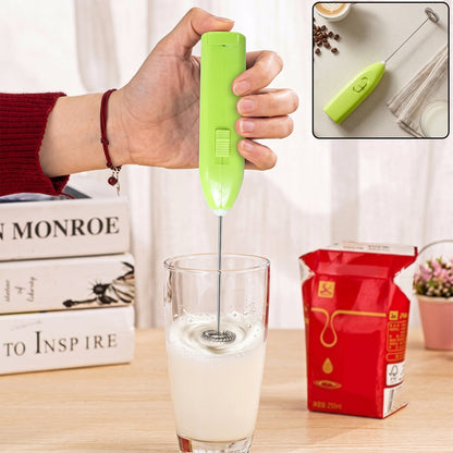 Handheld electric egg beater