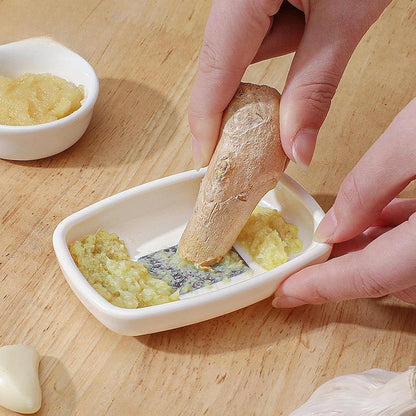Grater plate feature view