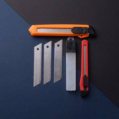 Professional box cutter set with spare blades for home and office