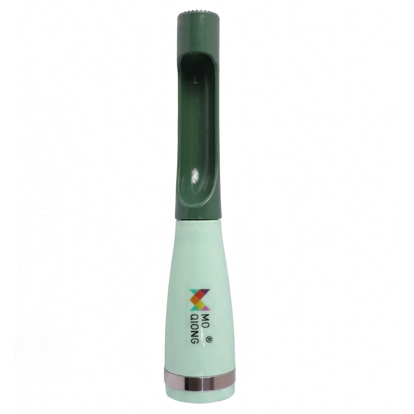 Easy-to-hold kitchen fruit cutter tool