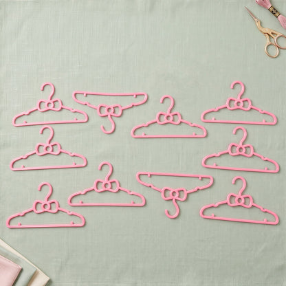 Non slip kids hangers for organised wardrobe storage
