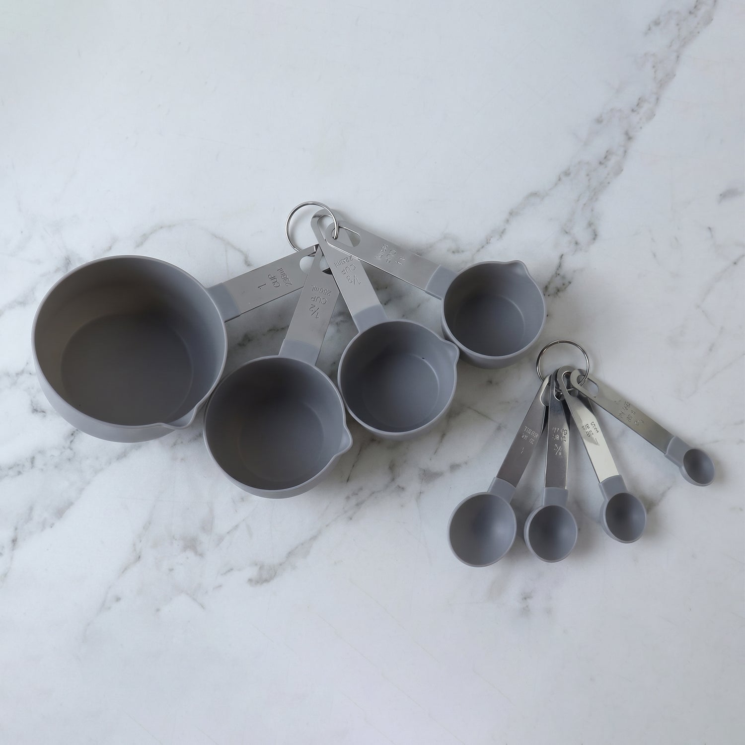 Measuring set pieces viewed from top