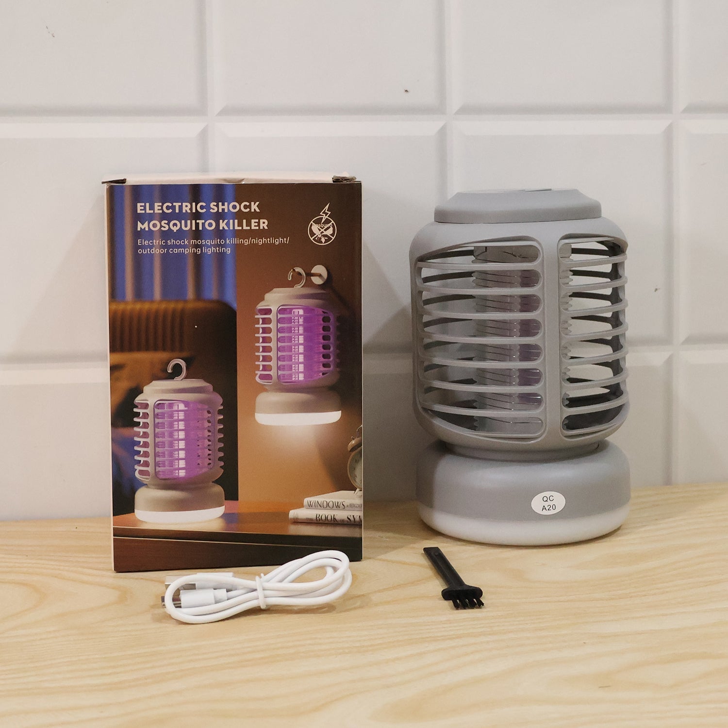 Single electric shock mosquito killer lamp in packaging