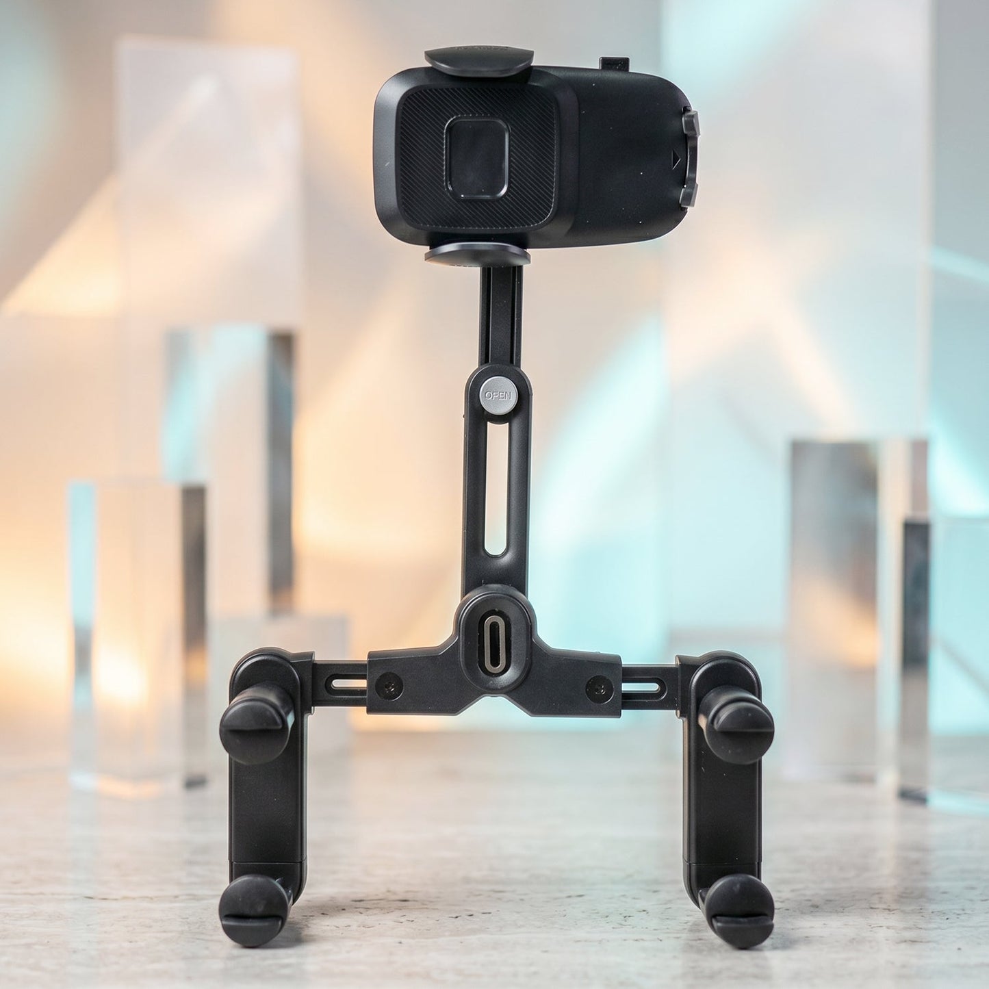 360 adjustable retractable car mount