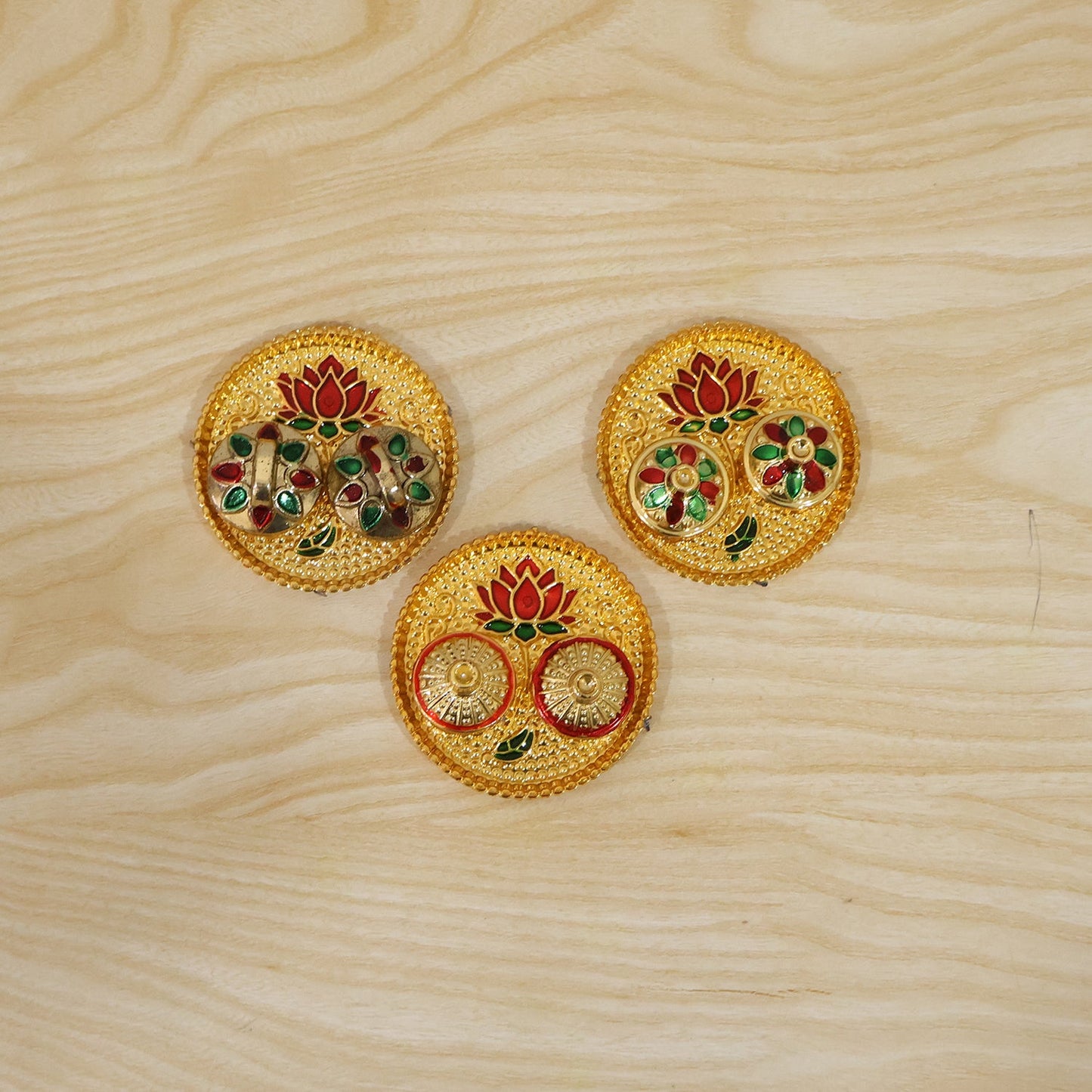 Ornate kankavati holder for kumkum, ideal for gifting and decor