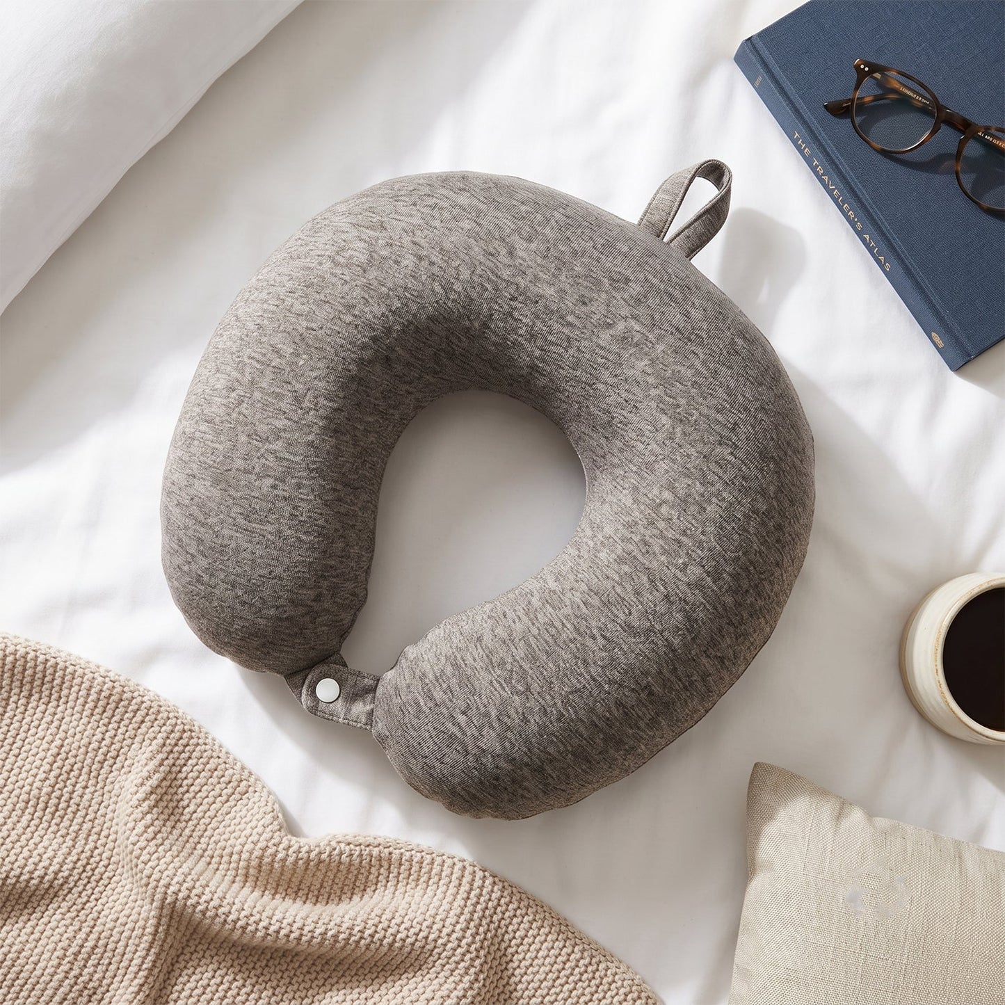 Comfortable U shape support pillow for napping on journeys